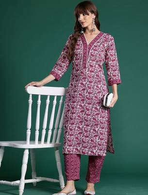 Women Paisley Printed Regular Pure Cotton Kurta with Trousers 5