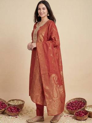 Women Ethnic Motifs Embroidered Regular Kurta with Trousers & With Dupatta 1