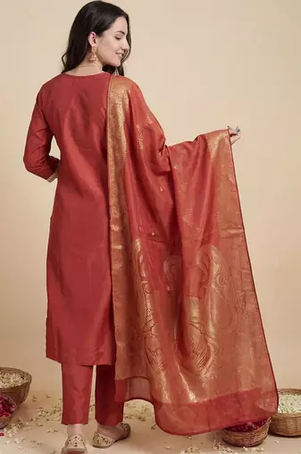 Women Ethnic Motifs Embroidered Regular Kurta with Trousers & With Dupatta