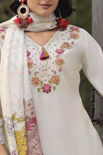 Floral Embroidered Thread Work Pure Cotton Straight Kurta With Trousers & Dupatta