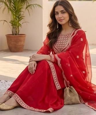 Women Ethnic Motifs Embroidered Thread Work Kurta with Sharara & With Dupatta 2