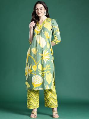 Floral Printed Pleated Sequinned Pure Cotton Kurta with Palazzos 1
