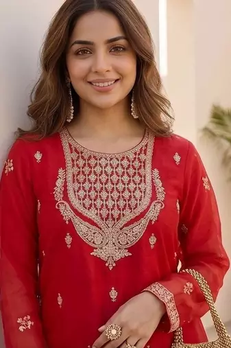 Women Ethnic Motifs Embroidered Thread Work Kurta with Sharara & With Dupatta