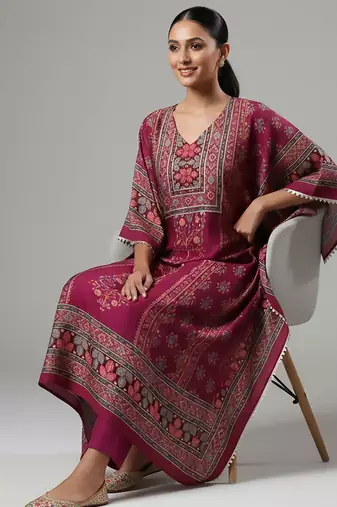 Women Floral Printed Kurta with Trouser