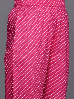 Women Leheriya Printed Pleated Gotta Patti  Cotton Kurta with Trousers & With Dupatta 3