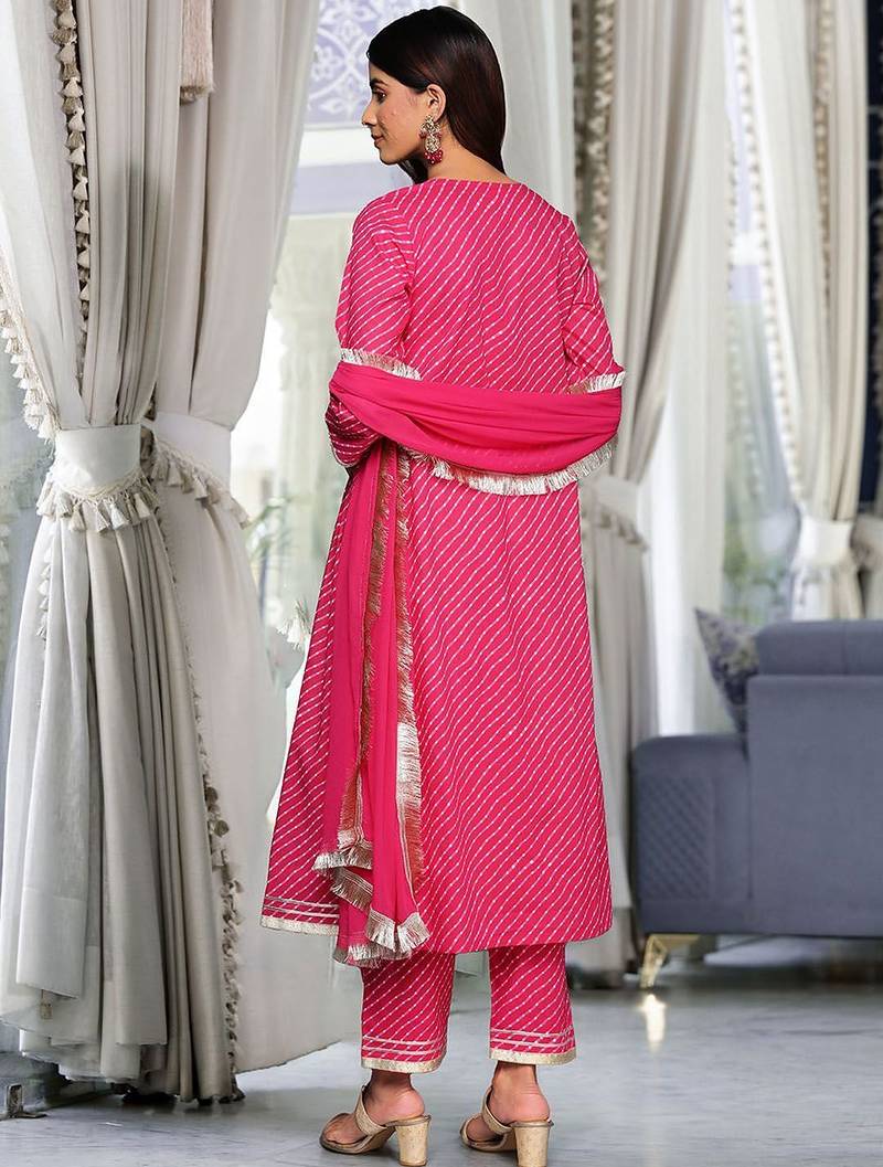 Women Leheriya Printed Pleated Gotta Patti  Cotton Kurta with Trousers & With Dupatta