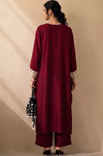 Women Ethnic Motifs Embroidered Regular Kurta with Palazzos