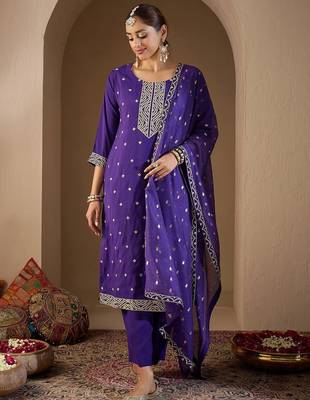 Ethnic Motifs Embroidered Sequinned Kurta with Trousers & With Dupatta 1