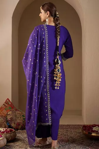 Ethnic Motifs Embroidered Sequinned Kurta with Trousers & With Dupatta