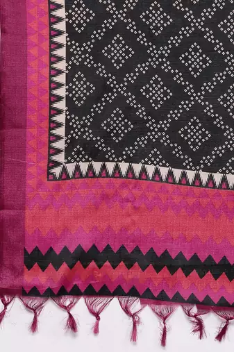 Xtra Ethnic Motifs Yoke Design Gotta Patti Kurta with Trousers & Dupatta