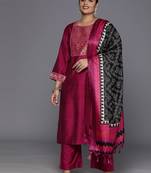 Xtra Ethnic Motifs Yoke Design Gotta Patti Kurta with Trousers & Dupatta