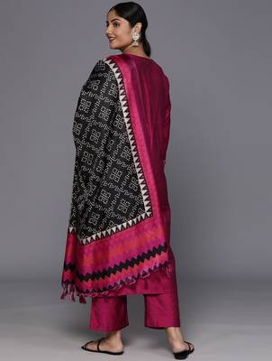 Xtra Ethnic Motifs Yoke Design Gotta Patti Kurta with Trousers & Dupatta 7
