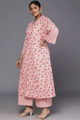 Plus Size Floral Printed Regular Pure Cotton Kurta with Palazzos & Dupatta