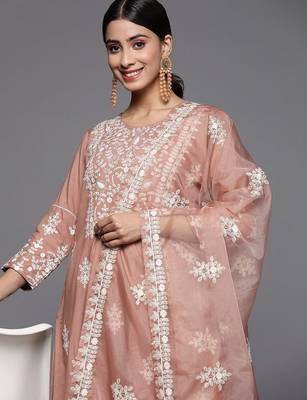 Women Beige Thread Embroidered  Cotton Kurta with Trouser and Dupatta 2
