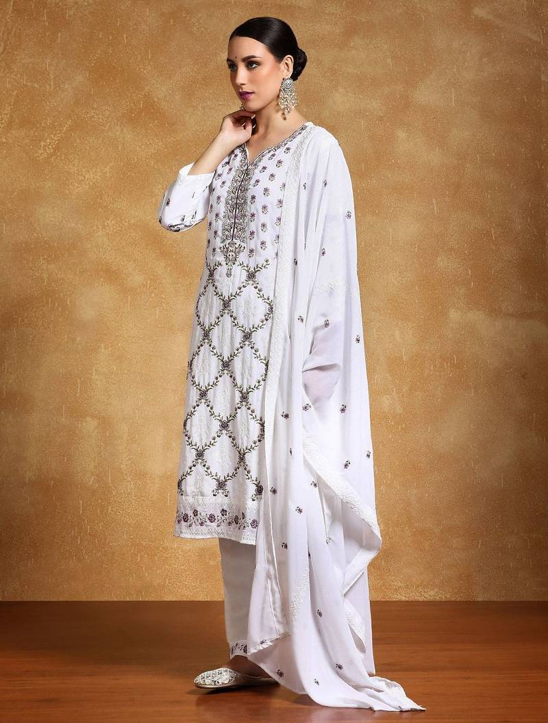 Women Floral  Cotton Republic Day Kurta with Trousers & With Dupatta