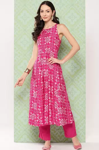 Women Ethnic Motifs Printed Regular Kurta with Trousers