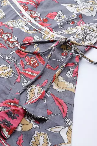 Women Grey & Pink Floral Print Angrakha Gotta Patti Pure Cotton Kurta with Sharara