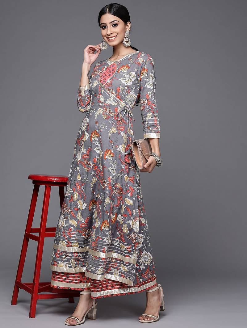 Women Grey & Pink Floral Print Angrakha Gotta Patti  Cotton Kurta with Sharara