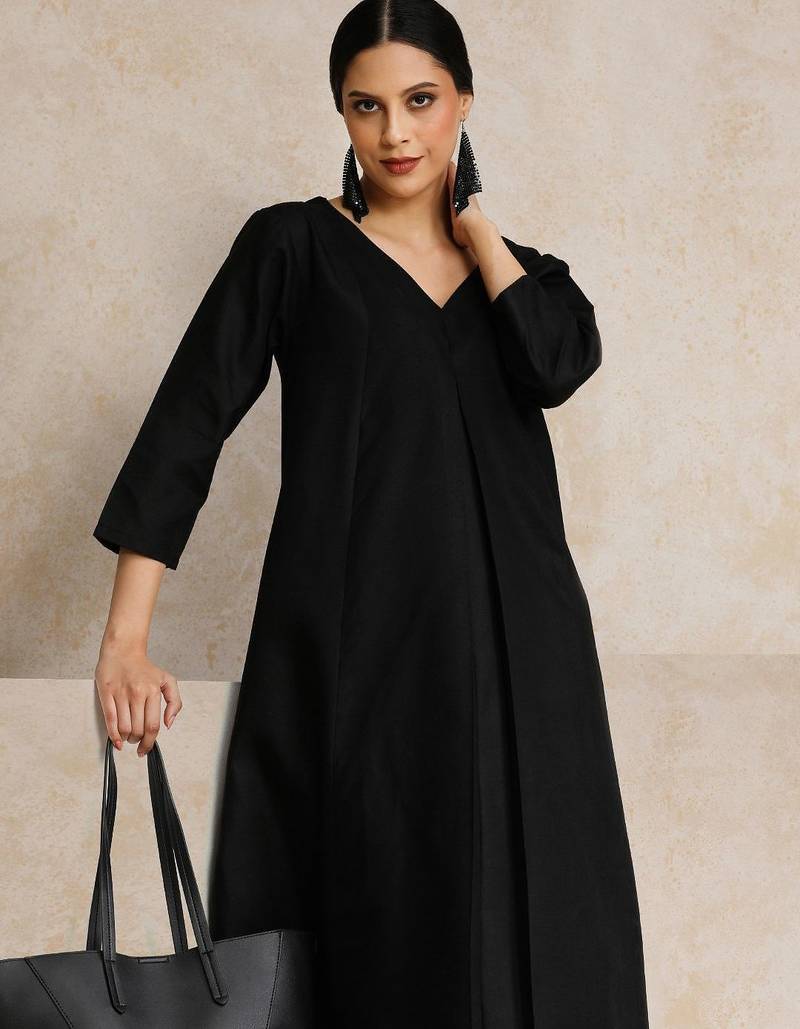 Women Regular Kurta with Trousers