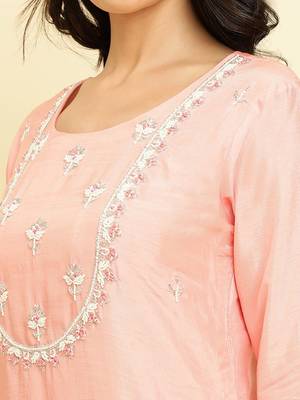 Floral Embroidered Beads & Stones Kurta With Trousers & Dupatta 2