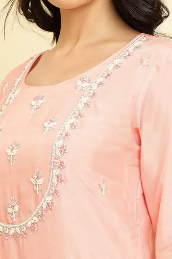 Floral Embroidered Beads & Stones Kurta With Trousers & Dupatta