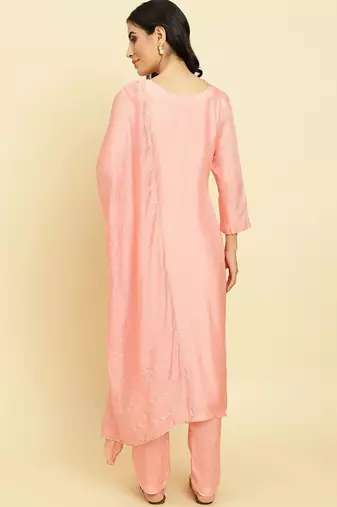Floral Embroidered Beads & Stones Kurta With Trousers & Dupatta