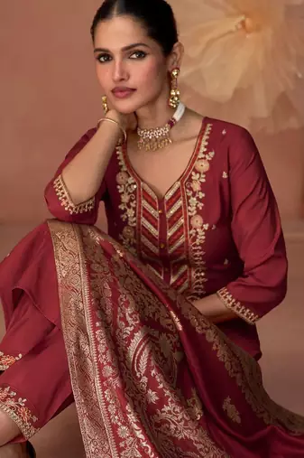 Floral Embroidered Thread Work Straight Kurta With Trousers And Dupatta