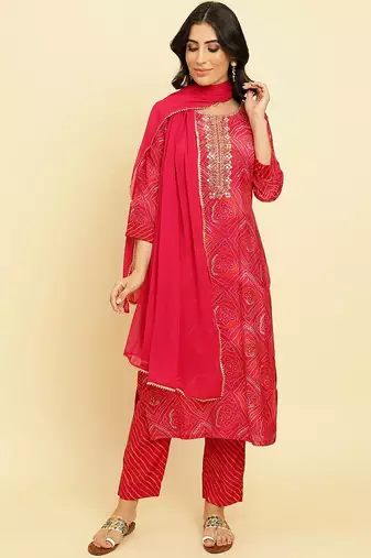 Bandhani Printed Beads & Stones Kurta With Trousers & Dupatta