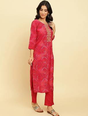 Bandhani Printed Beads & Stones Kurta With Trousers & Dupatta 4