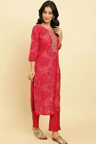 Bandhani Printed Beads & Stones Kurta With Trousers & Dupatta