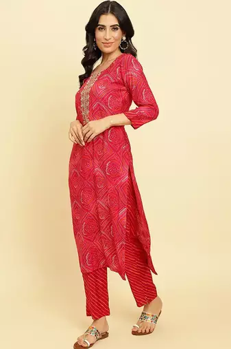 Bandhani Printed Beads & Stones Kurta With Trousers & Dupatta