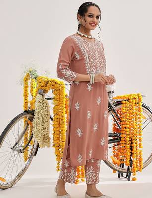 Ethnic Motifs Embroidered Thread Work Pure Cotton Kurta & Trousers With Dupatta 4