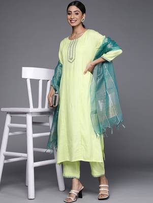 Women Green Pleated Kurta with Trousers & Dupatta 1