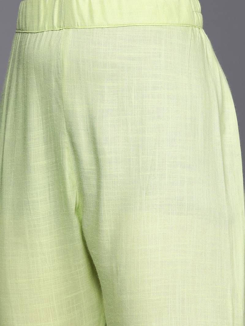 Women Green Pleated Kurta with Trousers & Dupatta