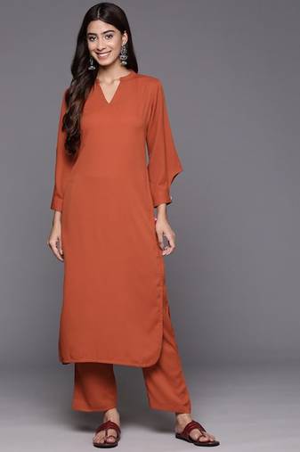 Rust Mandarin Collar Cuffed Sleeves Straight Kurta with Trousers