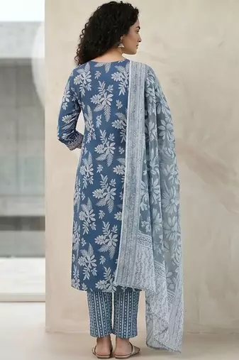 Women Floral Printed Regular Thread Work Pure Cotton Kurta with Trousers & With Dupatta