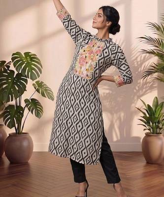 Women Printed Regular Mirror Work Kurta with trouser 6
