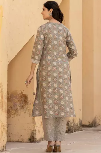 Women Floral Printed Regular Mirror Work Kurta with Trousers & With Dupatta