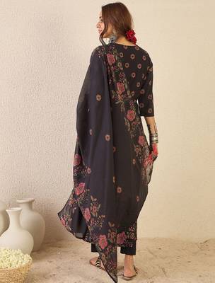 Floral Printed Round Neck Anarkali  Cotton Kurta With Trousers & With Dupatta 5