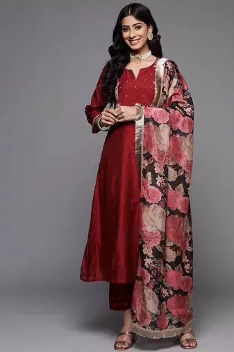 Women Maroon Ethnic Motifs Embroidered Kurta with Trousers & With Dupatta