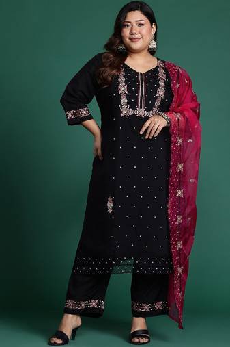 Plus Size Black Embroidered Straight Kurta Trousers With Dupatta Set