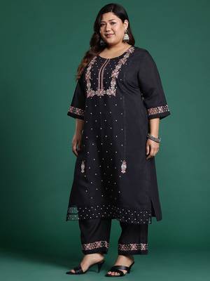 Plus Size Black Embroidered Straight Kurta Trousers With Dupatta Set 5