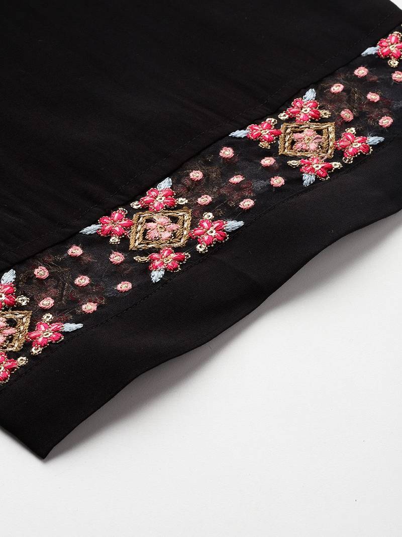 Plus Size Black Embroidered Straight Kurta Trousers With Dupatta Set