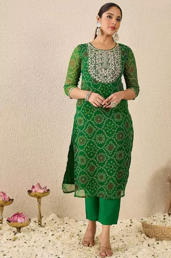 Bandhani Printed Thread Work Georgette Straight Kurta With Trousers & Dupatta