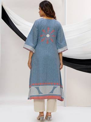 Women Printed Regular Kurta with Trousers & With Dupatta 7