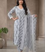 Women Ethnic Motifs Printed Regular Kurta with Trousers & With Dupatta