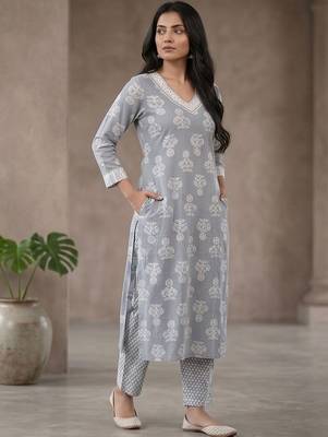 Women Ethnic Motifs Printed Regular Kurta with Trousers & With Dupatta 2