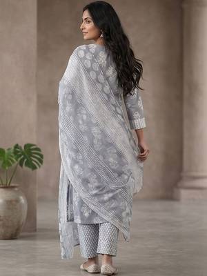 Women Ethnic Motifs Printed Regular Kurta with Trousers & With Dupatta 3