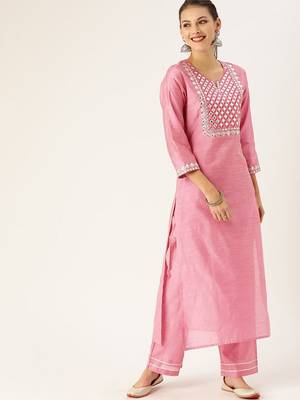 Women Pink Embroidered Mirror Work Kurta with Trousers 1