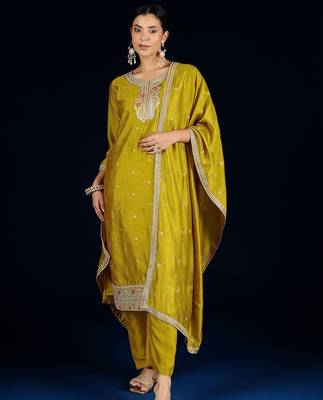 Women Embroidered Kurta with Trousers & Dupatta 1